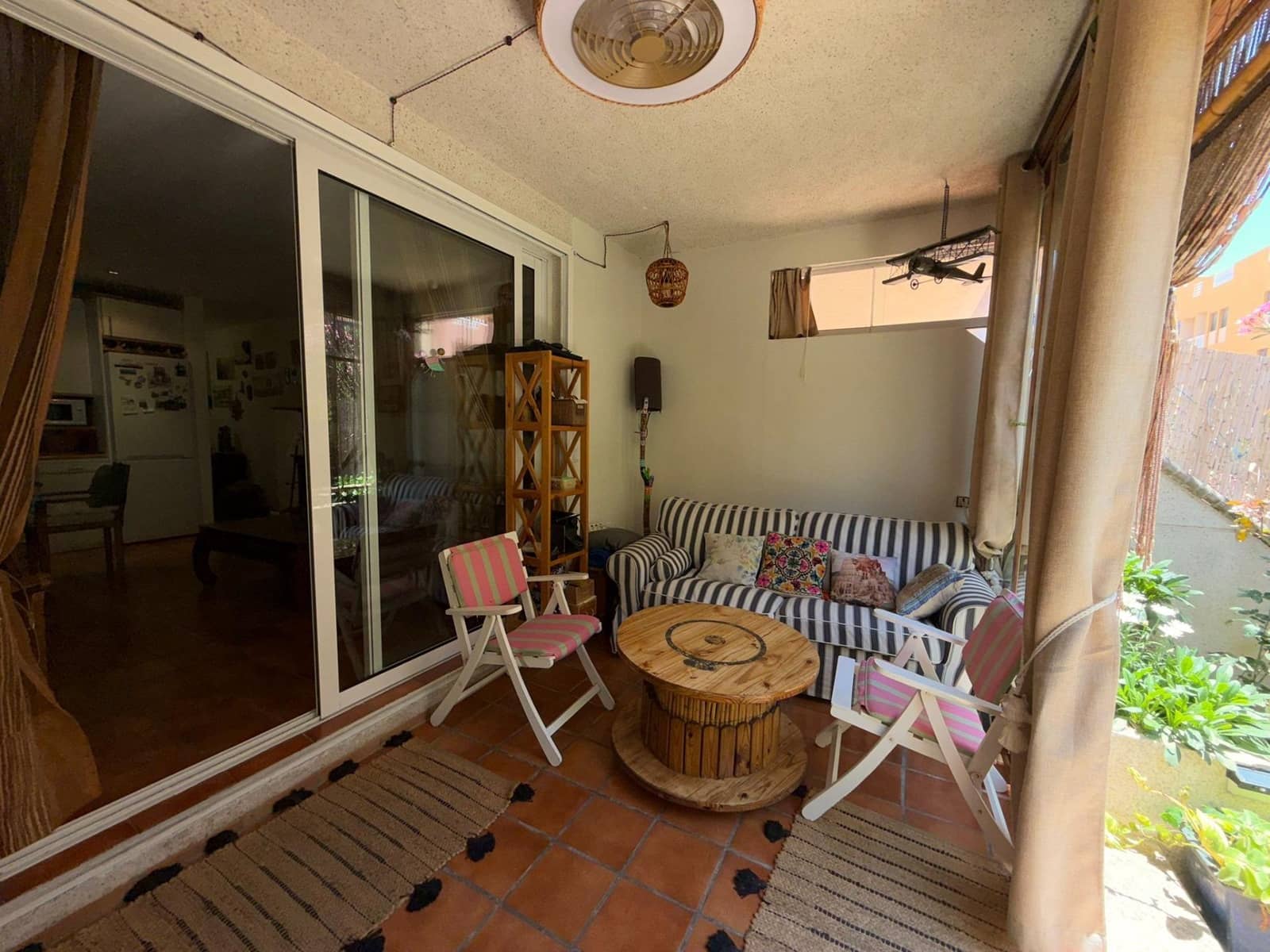 1 soverom Leilighet til salgs i El Medano med svømmebasseng garasje - € 350 000 (Ref: 9901465)