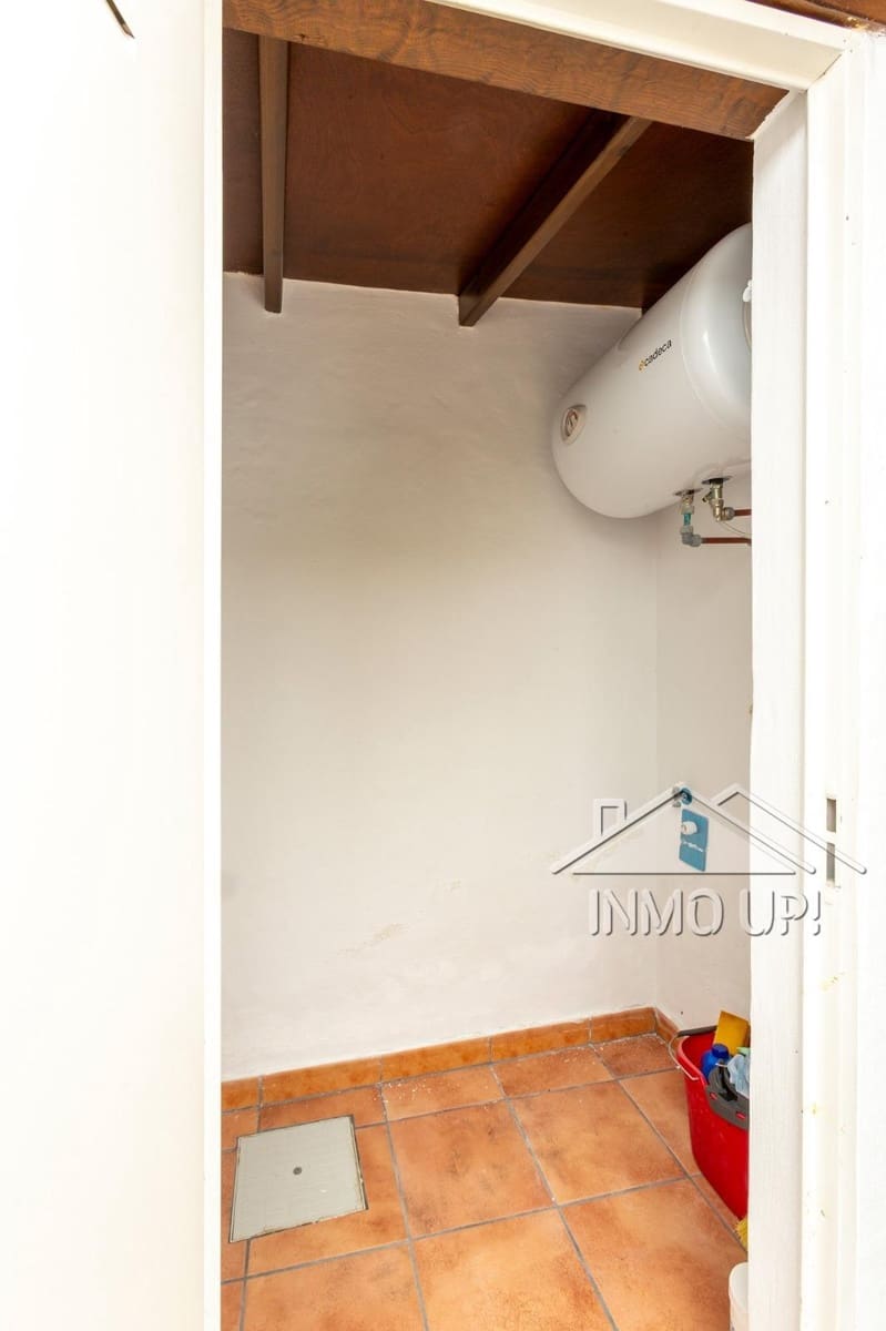 2 bedroom Finca/Country House for sale in Icod de los Vinos - € 220,000 (Ref: 9901469)