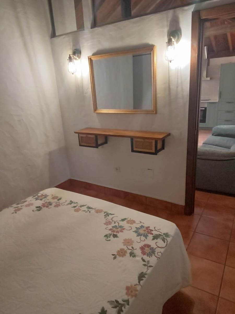 2 bedroom Finca/Country House for sale in Icod de los Vinos - € 220,000 (Ref: 9901469)