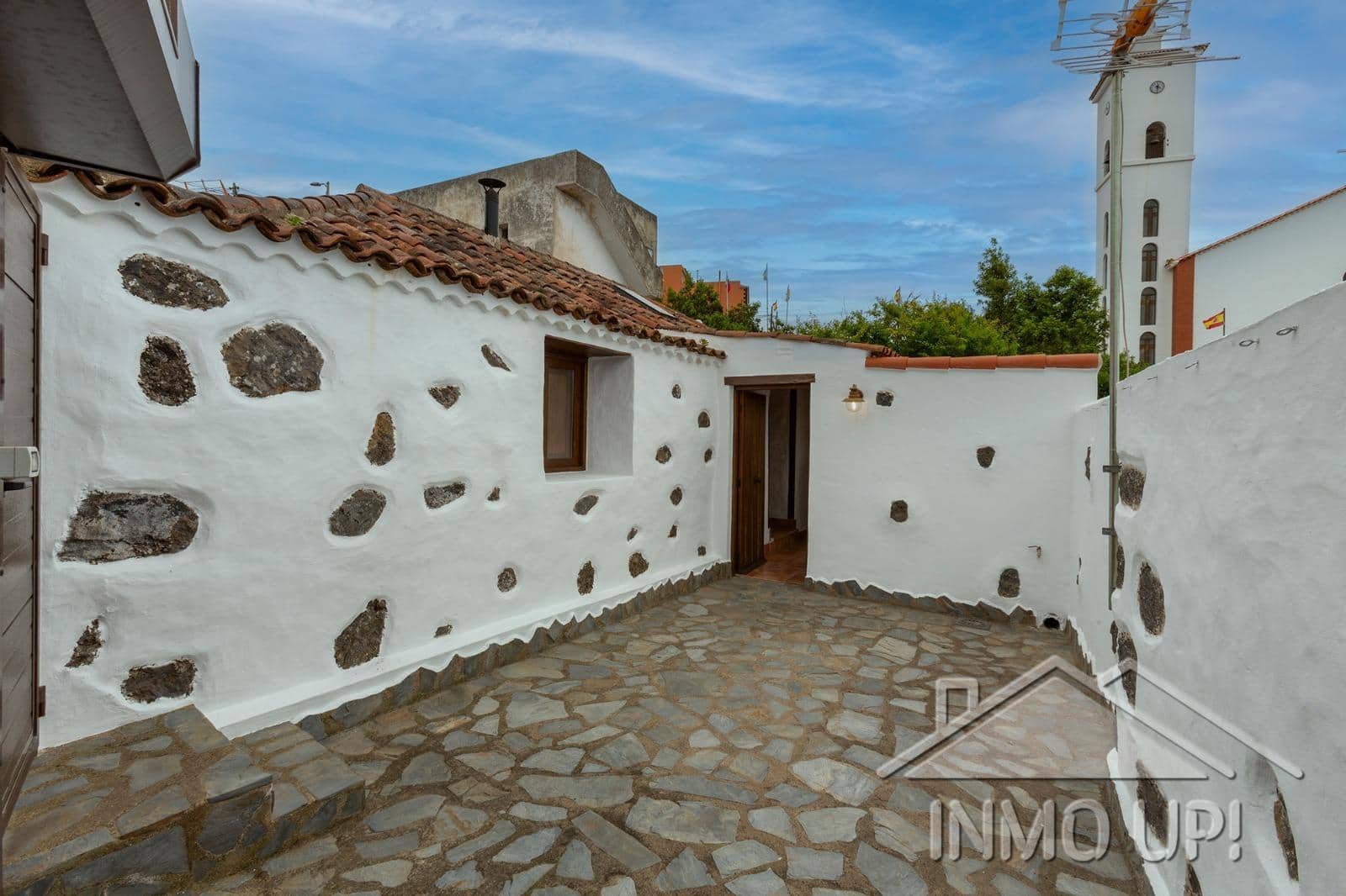 2 bedroom Finca/Country House for sale in Icod de los Vinos - € 220,000 (Ref: 9901469)