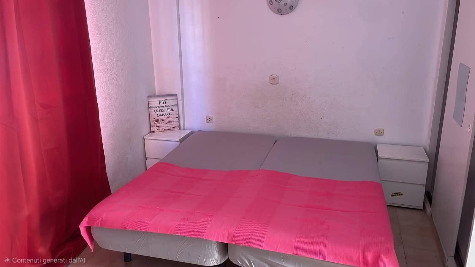 1 sovrum Takvåning till salu i Los Cristianos - 217 000 € (Ref: 9901470)