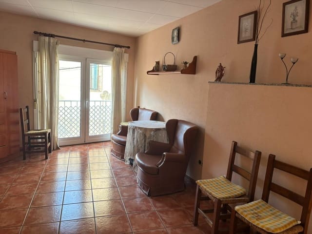 2 slaapkamer Huis te koop in Alfara de Carles met garage - € 66.000 (Ref: 10004141)