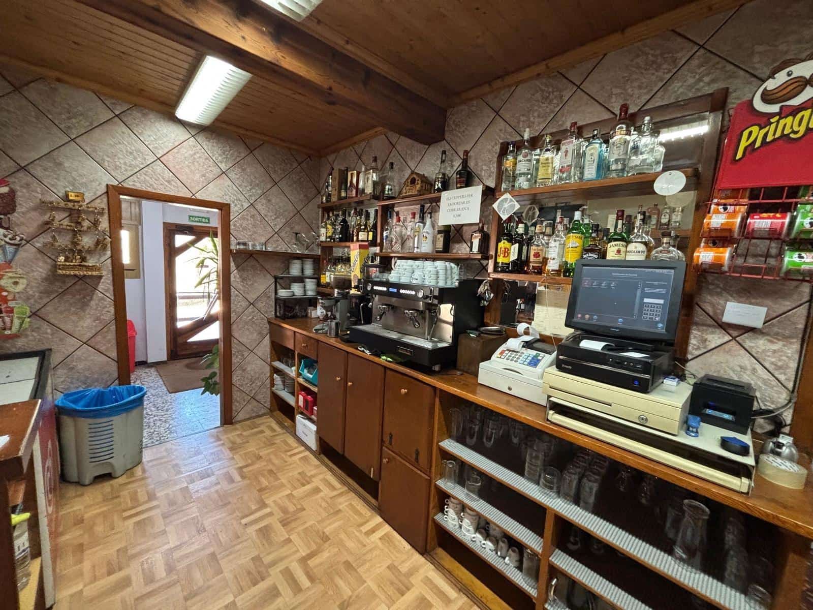 17 soveværelse Virksomhed til salg i Tortosa - € 1.570.000 (Ref: 10027476)