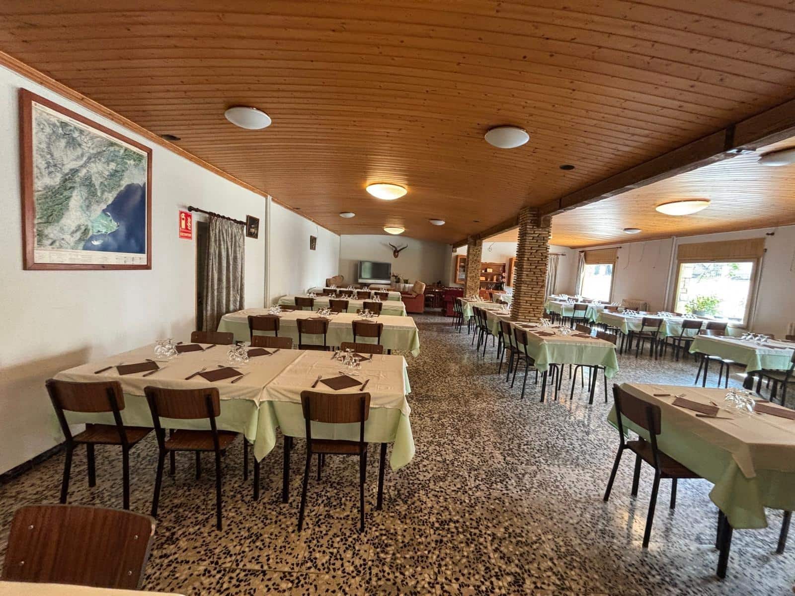 17 soveværelse Virksomhed til salg i Tortosa - € 1.570.000 (Ref: 10027476)