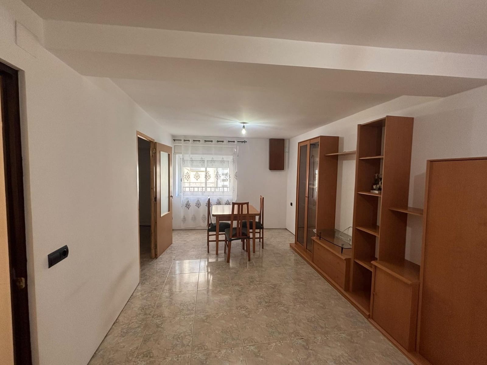 6 bedroom Townhouse for sale in Bitem - € 130,000 (Ref: 10155468)