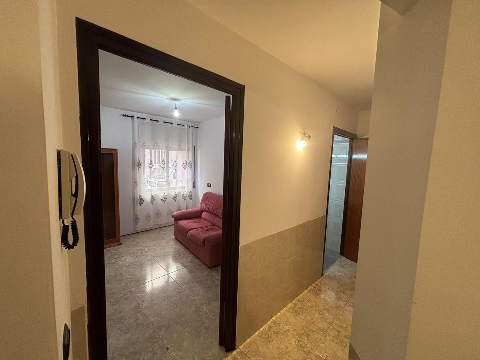 6 bedroom Townhouse for sale in Bitem - € 130,000 (Ref: 10155468)