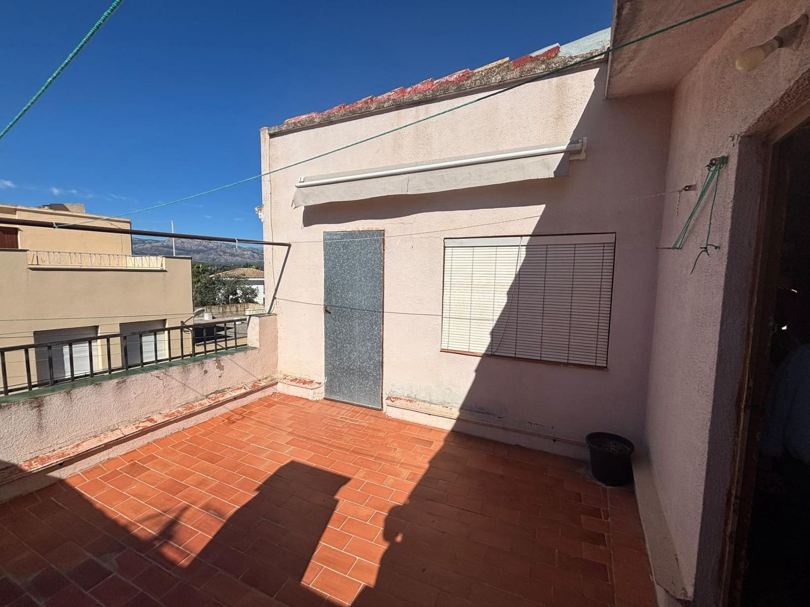 6 bedroom Townhouse for sale in Bitem - € 130,000 (Ref: 10155468)