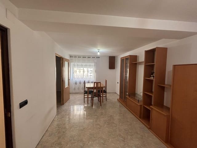 6 slaapkamer Huis te koop in Bitem, Tortosa - € 130.000 (Ref: 10155468)