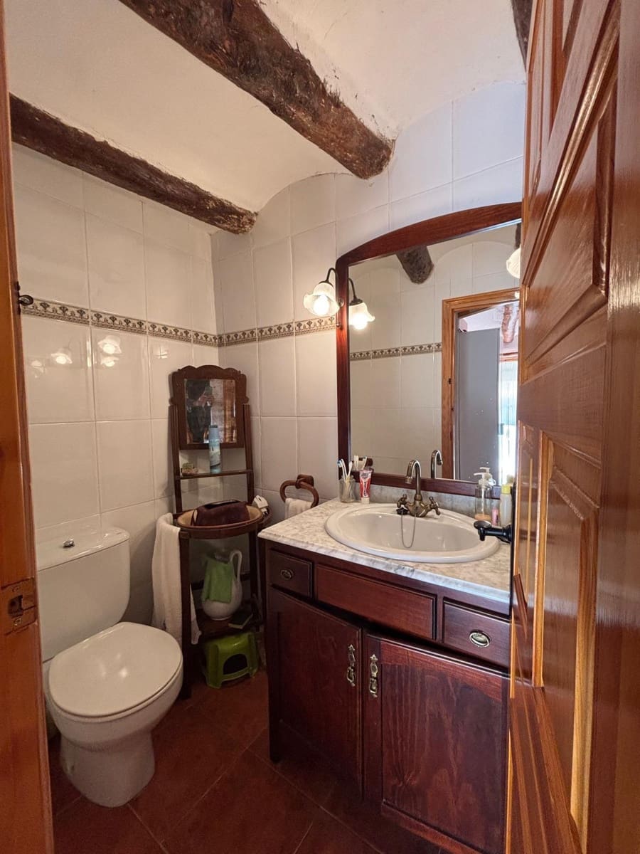 2 soverom Hus til salgs i Alfara de Carles - € 69 000 (Ref: 10165221)