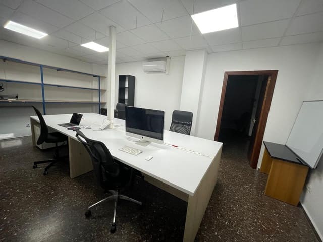 Commercieel te koop in Roquetes - € 165.000 (Ref: 9488889)