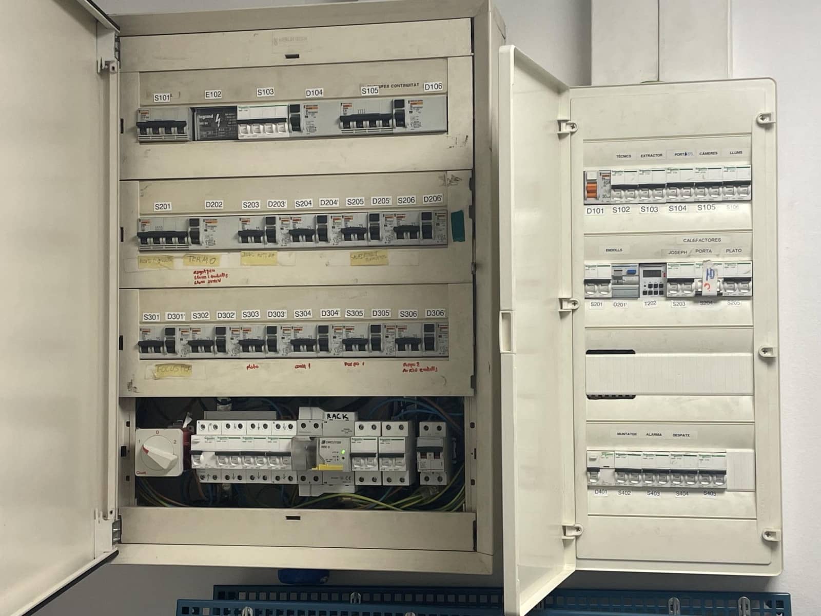 Commercial for sale in Roquetes - € 165,000 (Ref: 9488889)