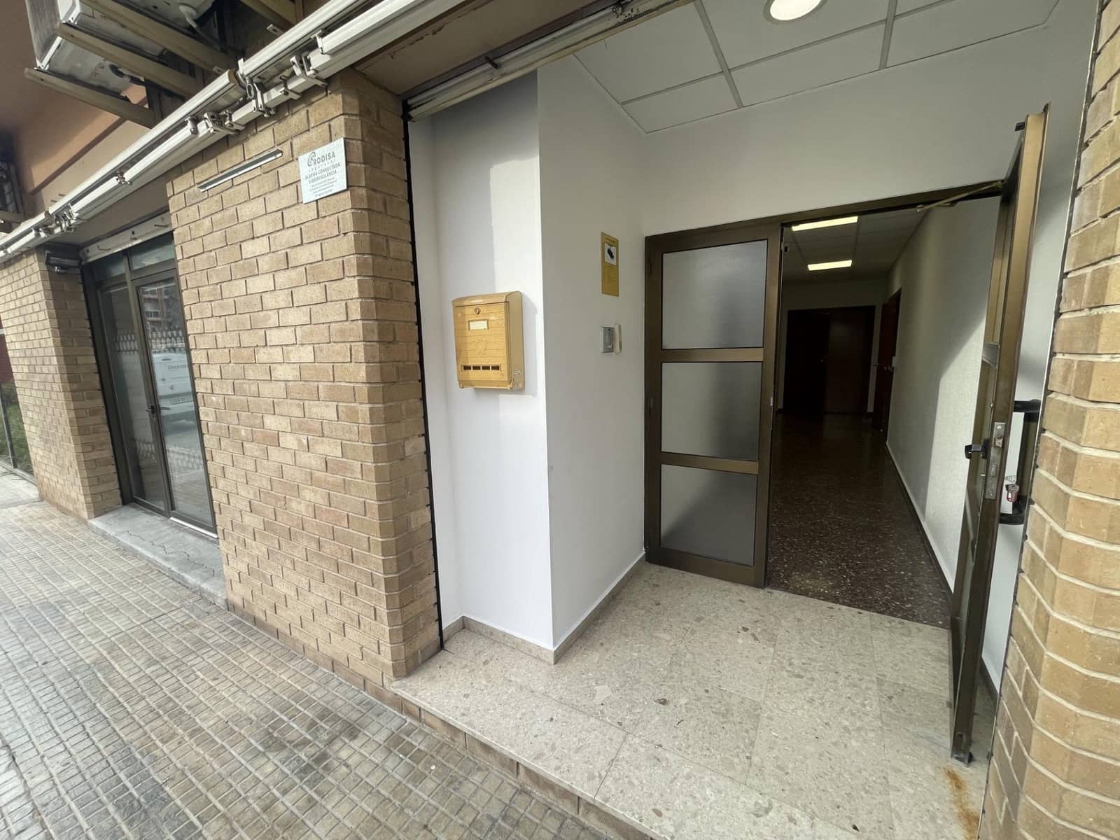 Commercial for sale in Roquetes - € 165,000 (Ref: 9488889)