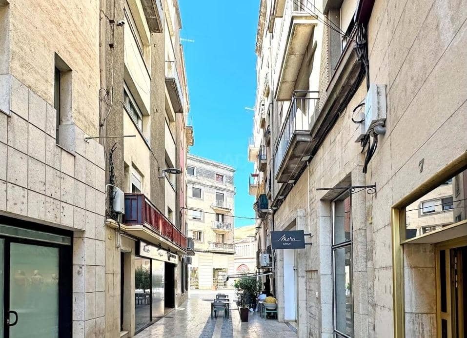 3 makuuhuone Huoneisto myytävänä paikassa Tortosa - 325 000 € (Ref: 9488890)