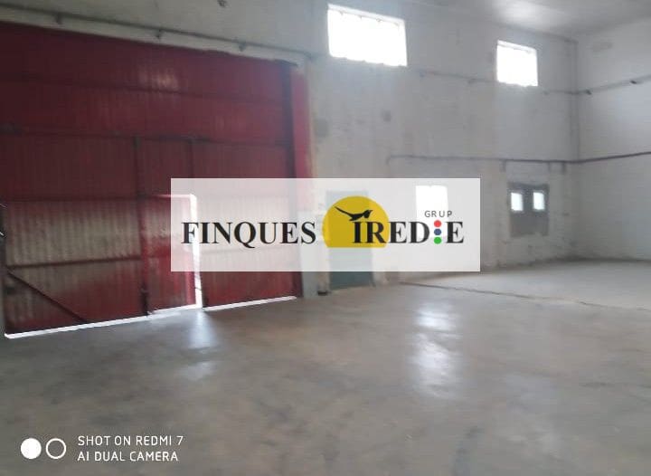 Commercial for sale in Tortosa - € 240,000 (Ref: 9488904)