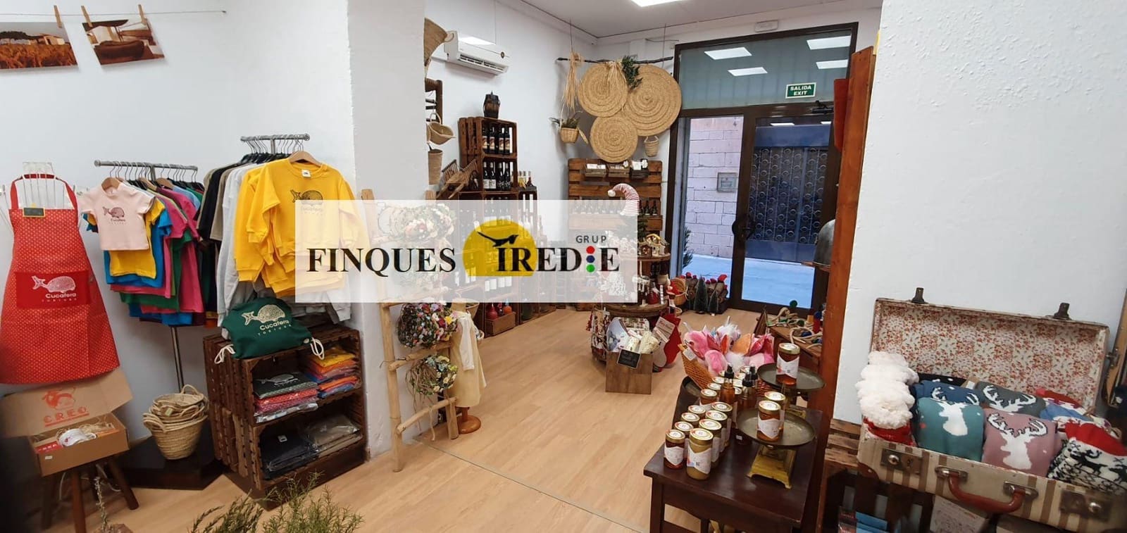 Commercial for sale in Tortosa - € 70,000 (Ref: 9488906)