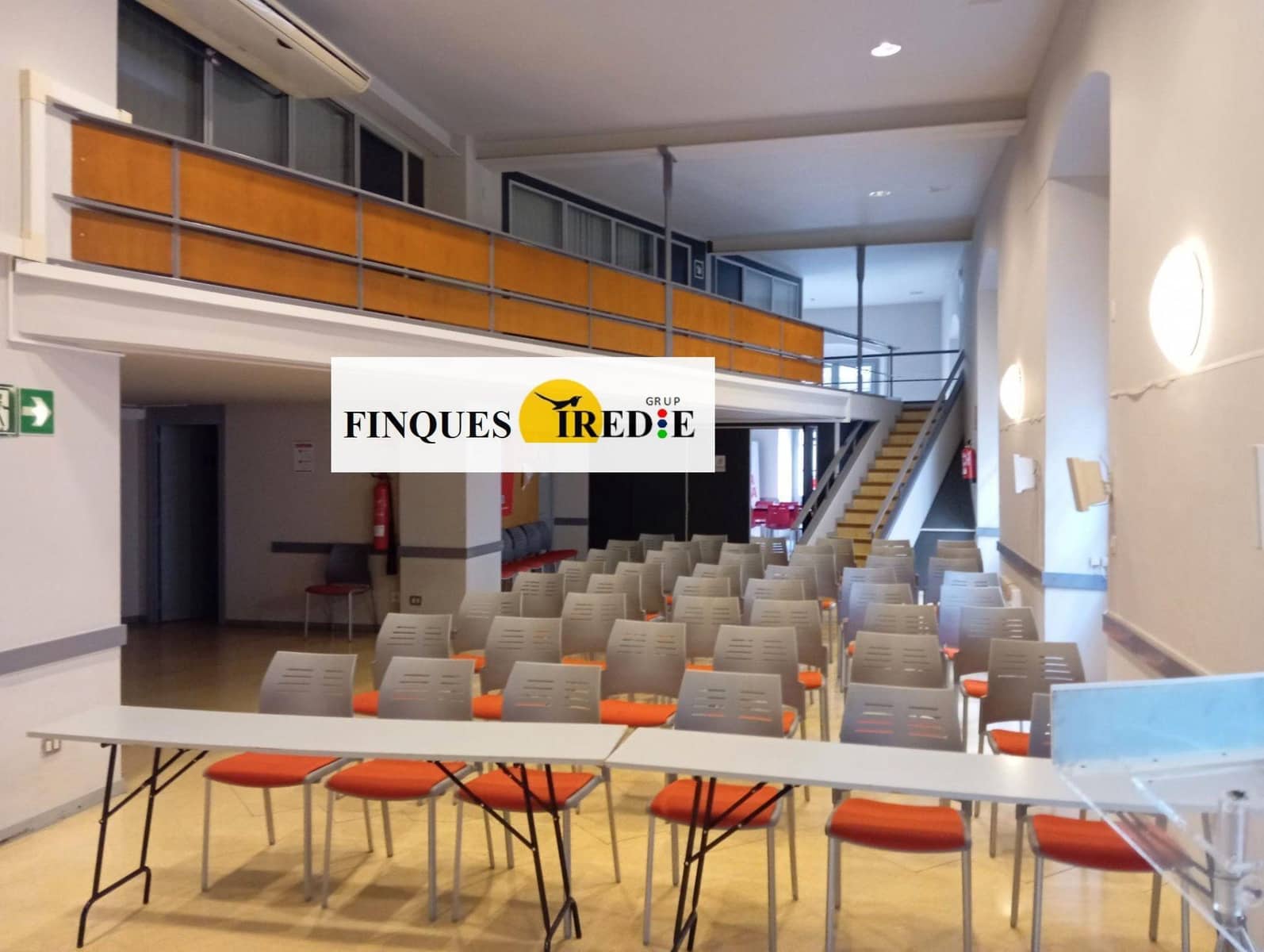 Commercial for sale in Tortosa - € 89,000 (Ref: 9488907)