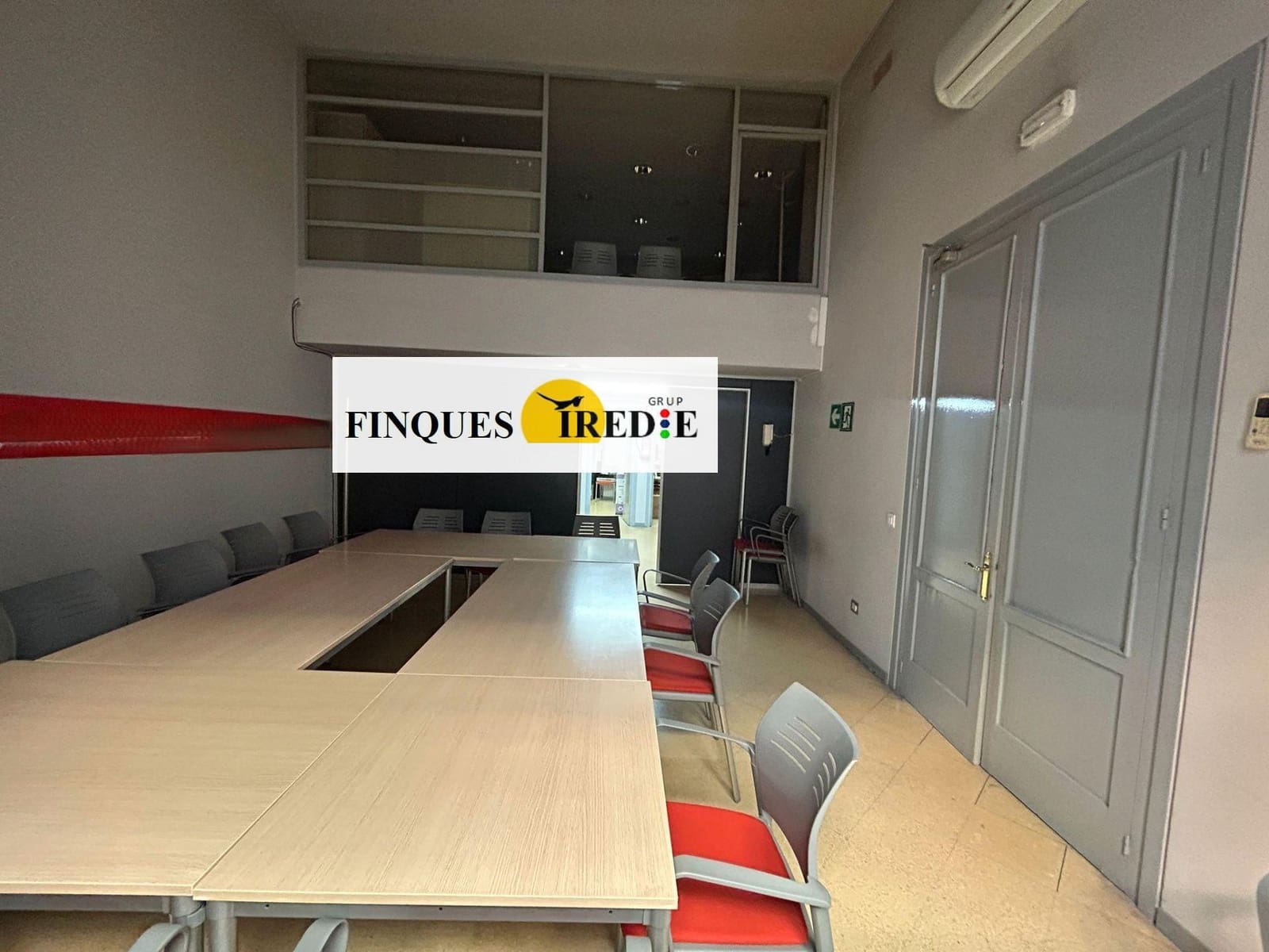 Commercial for sale in Tortosa - € 89,000 (Ref: 9488907)
