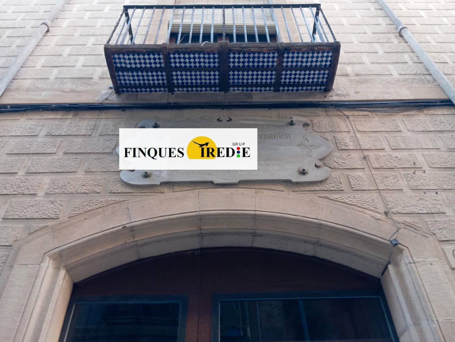 Commercial for sale in Tortosa - € 89,000 (Ref: 9488907)