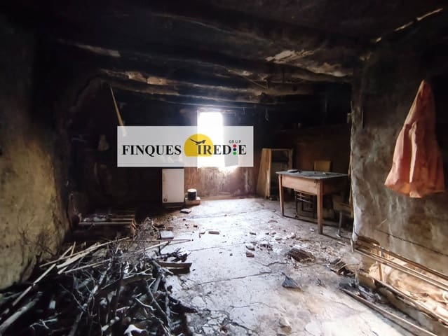 Finca/Country House for sale in Alfara de Carles - € 125,000 (Ref: 9488912)