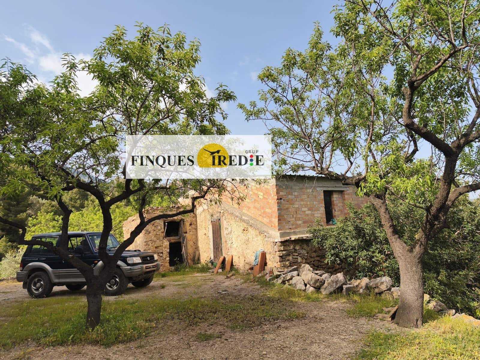 Finca/Country House for sale in Alfara de Carles - € 125,000 (Ref: 9488912)