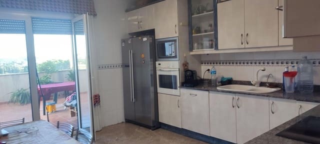 4 makuuhuone Omakotitalo myytävänä paikassa Tortosa mukana 
autotalli - 243 850 € (Ref: 9488913)