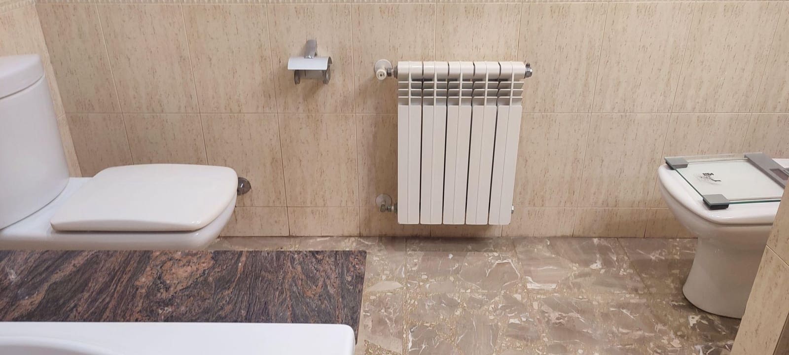 4 makuuhuone Omakotitalo myytävänä paikassa Tortosa mukana 
autotalli - 243 850 € (Ref: 9488913)