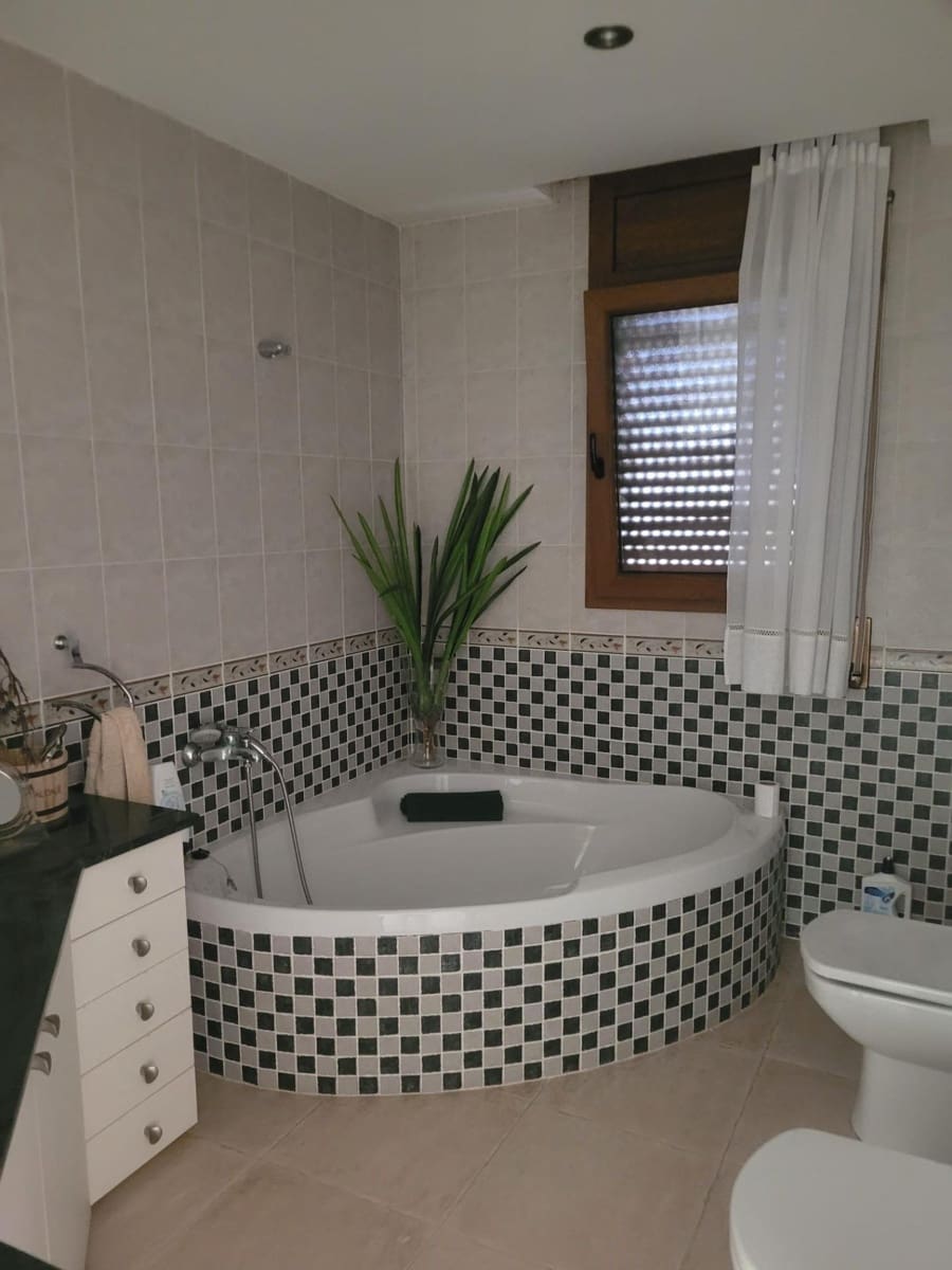 4 sypialnia Willa na sprzedaż w Deltebre - 414 000 € (Ref: 9488914)