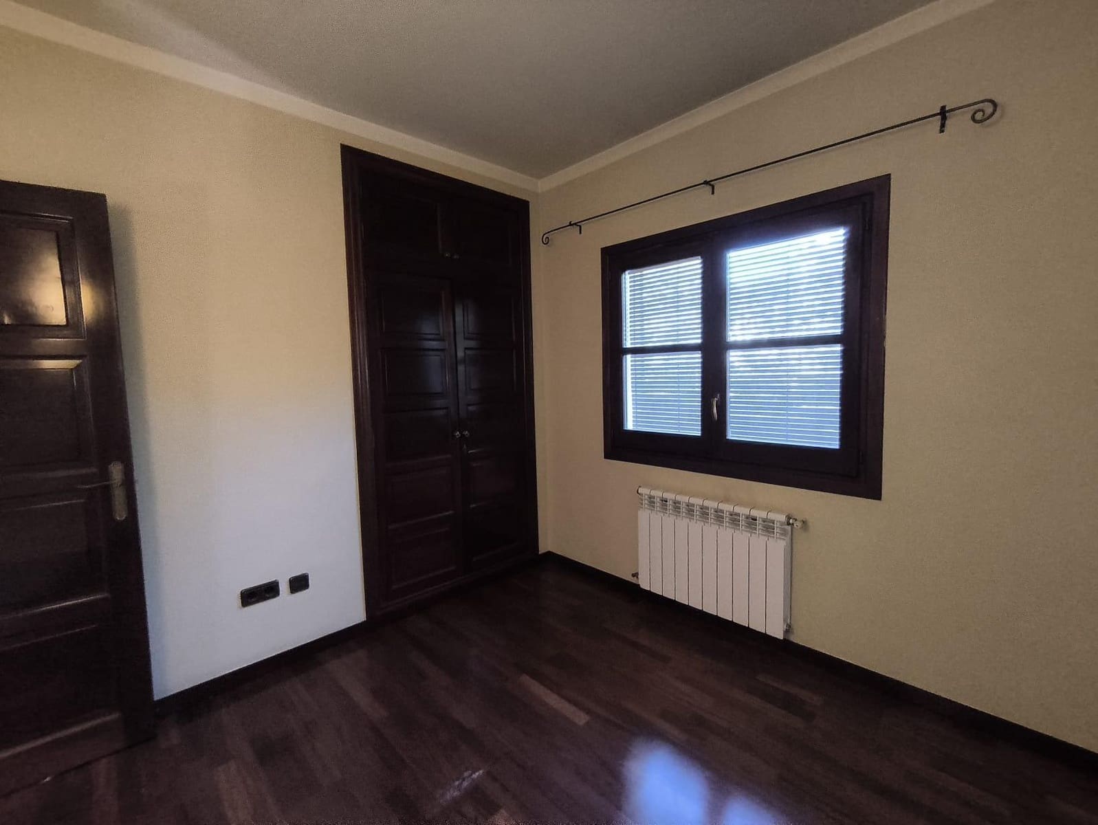 4 soverom Villa til salgs i Tortosa - € 330 000 (Ref: 9488923)