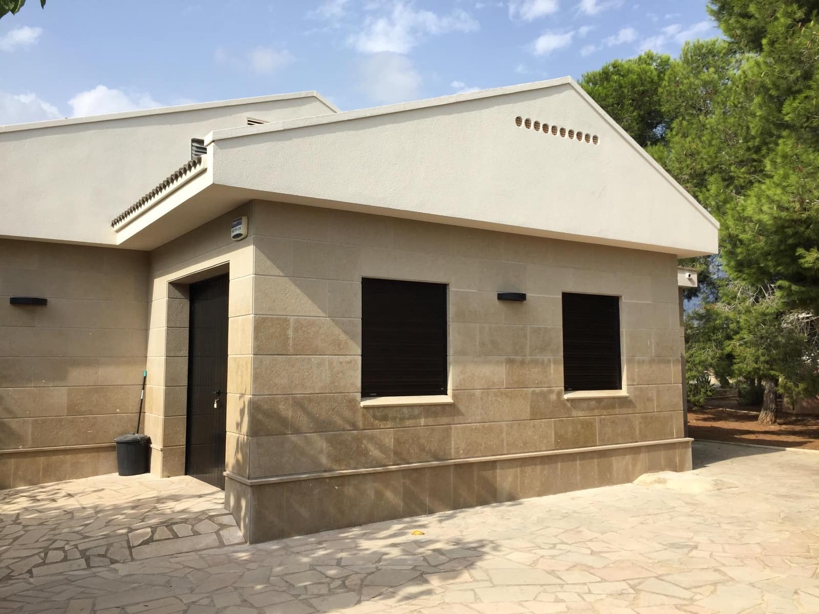 Chalet de 3 habitaciones en Roquetes en venta con piscina garaje - 465.000 € (Ref: 9488928)