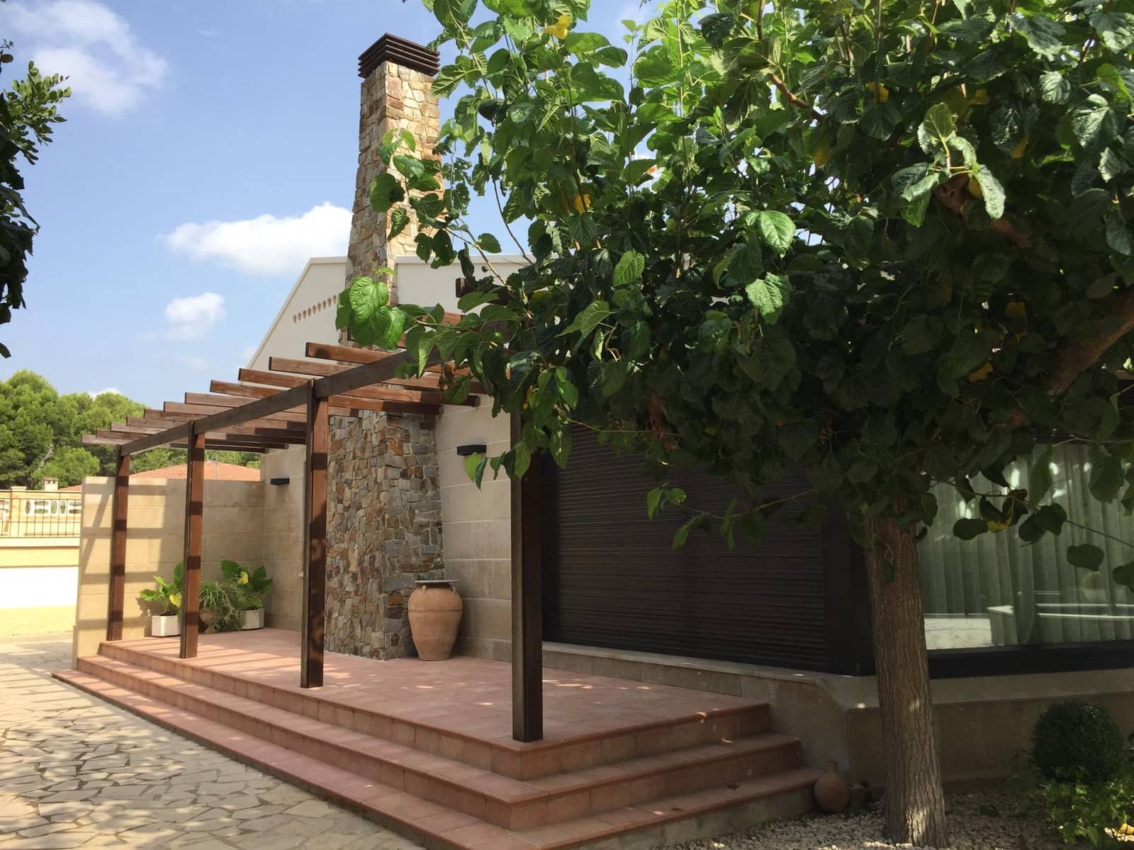 Chalet de 3 habitaciones en Roquetes en venta con piscina garaje - 465.000 € (Ref: 9488928)