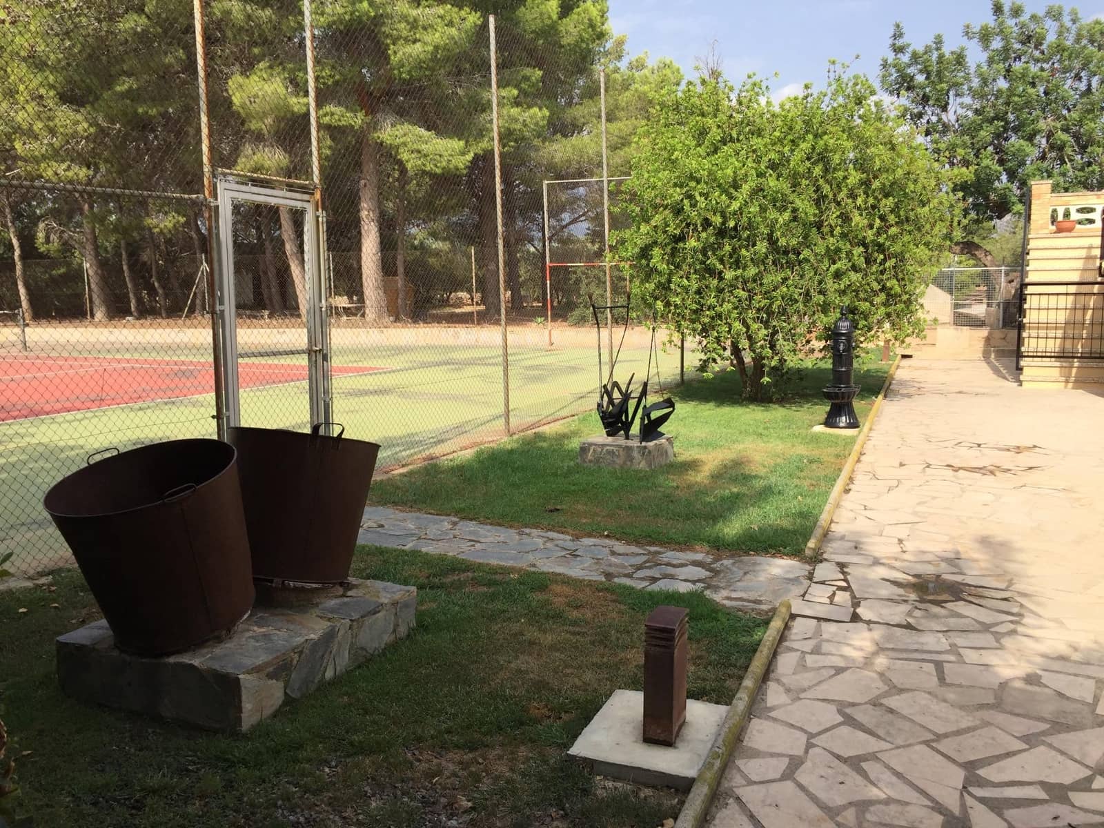 Chalet de 3 habitaciones en Roquetes en venta con piscina garaje - 465.000 € (Ref: 9488928)