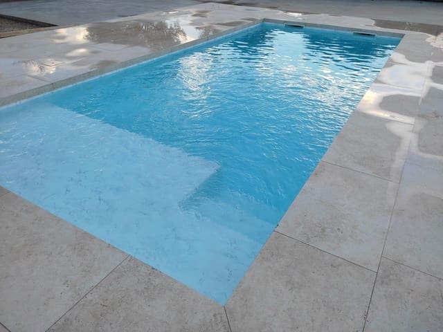 3 bedroom Villa for sale in Aldover with pool garage - € 240,000 (Ref: 9488930)