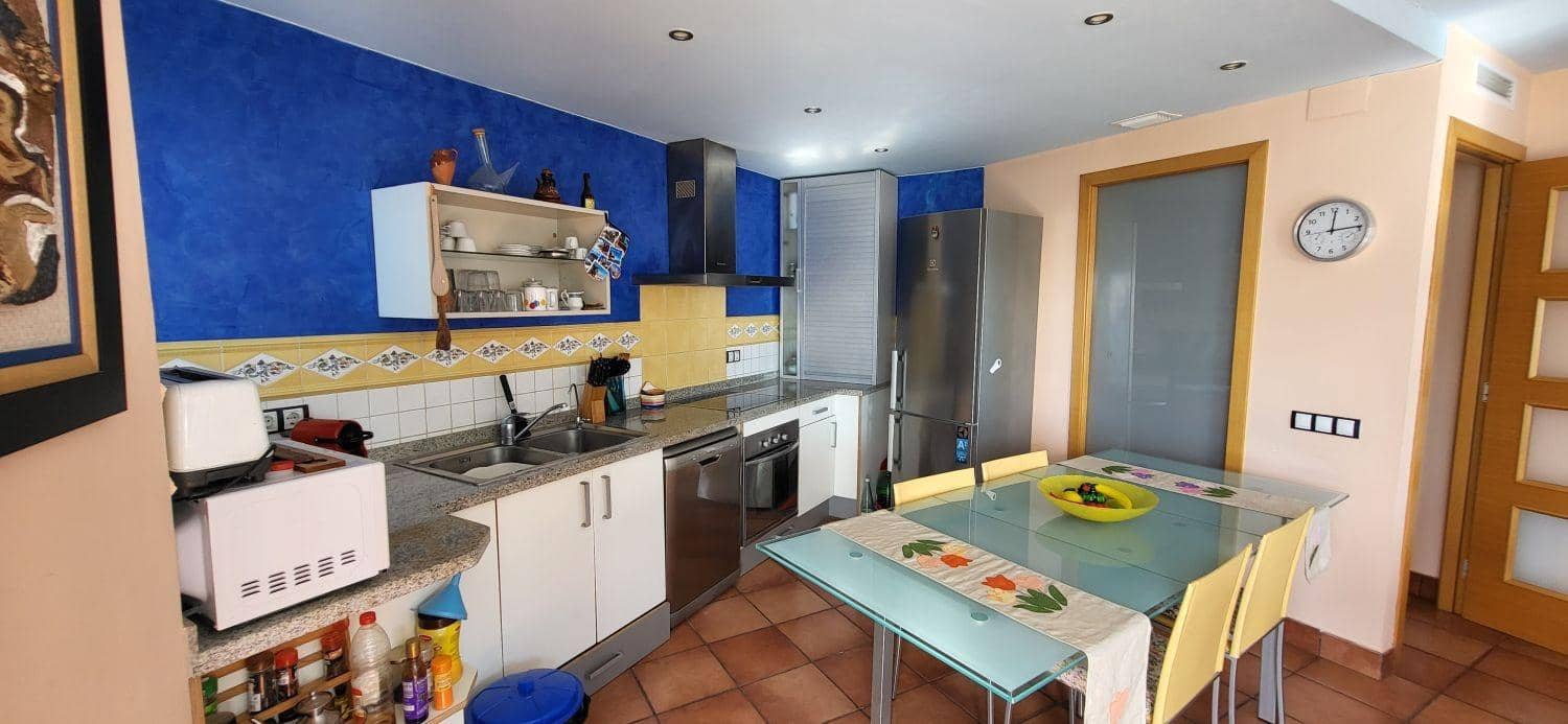 2 bedroom Apartment for sale in Alcanar with pool - € 260,000 (Ref: 9488931)