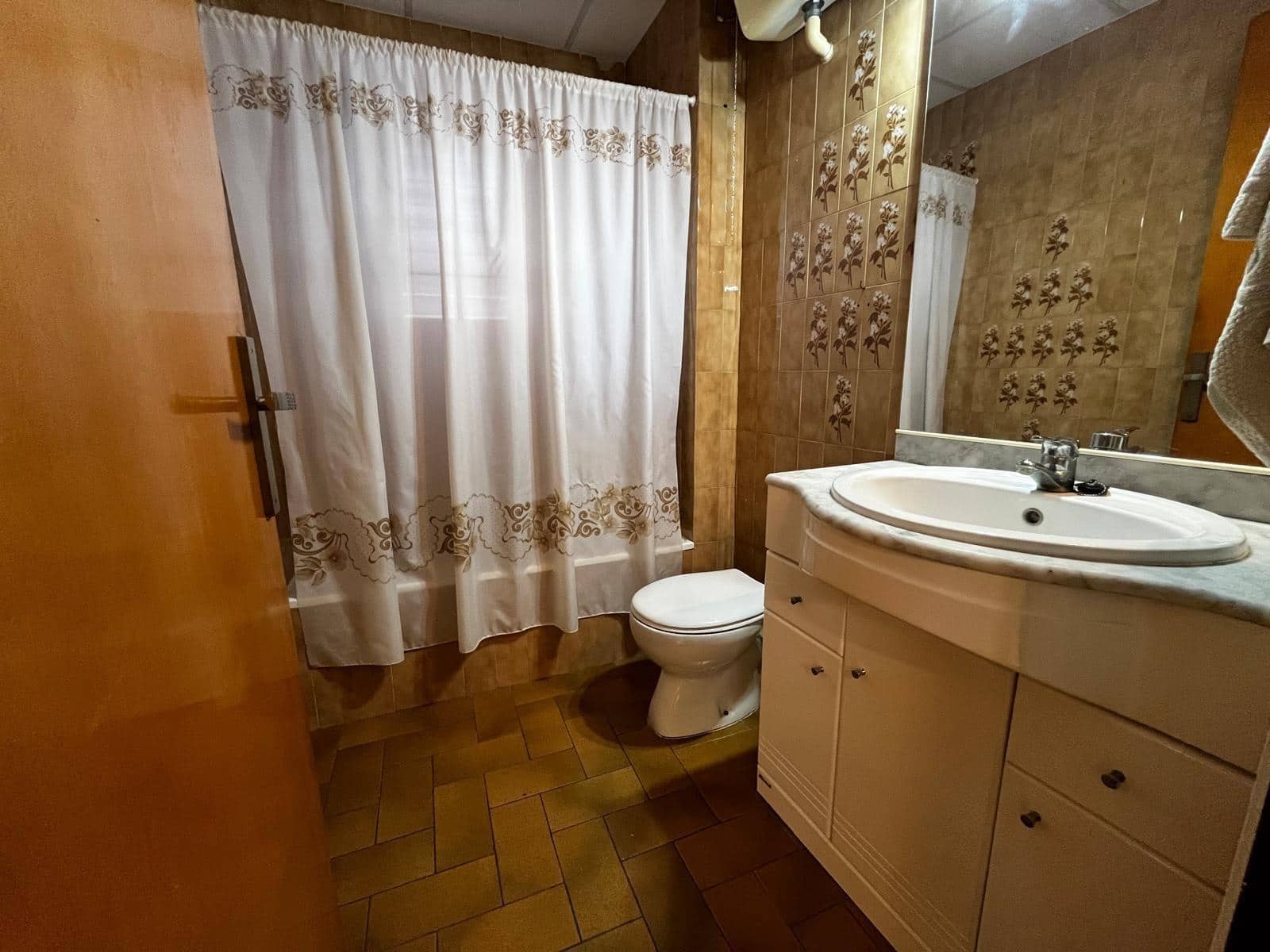 Komercyjne na sprzedaż w L'Aldea z garażem - 150 000 € (Ref: 9488933)