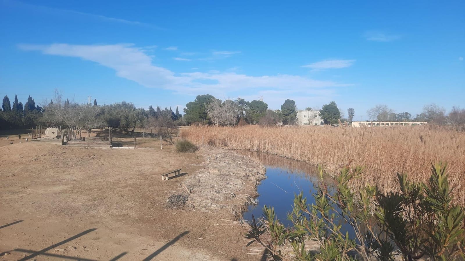 3 makuuhuone Maalaistalo myytävänä paikassa Deltebre mukana 
autotalli - 900 000 € (Ref: 9488934)