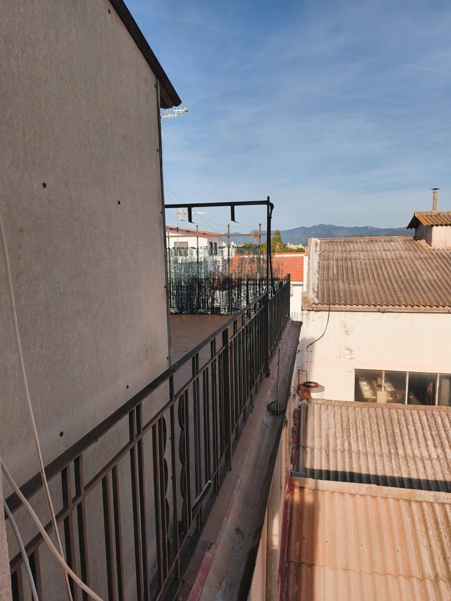 4 bedroom Flat for rent in Roquetes - € 690 (Ref: 9504552)