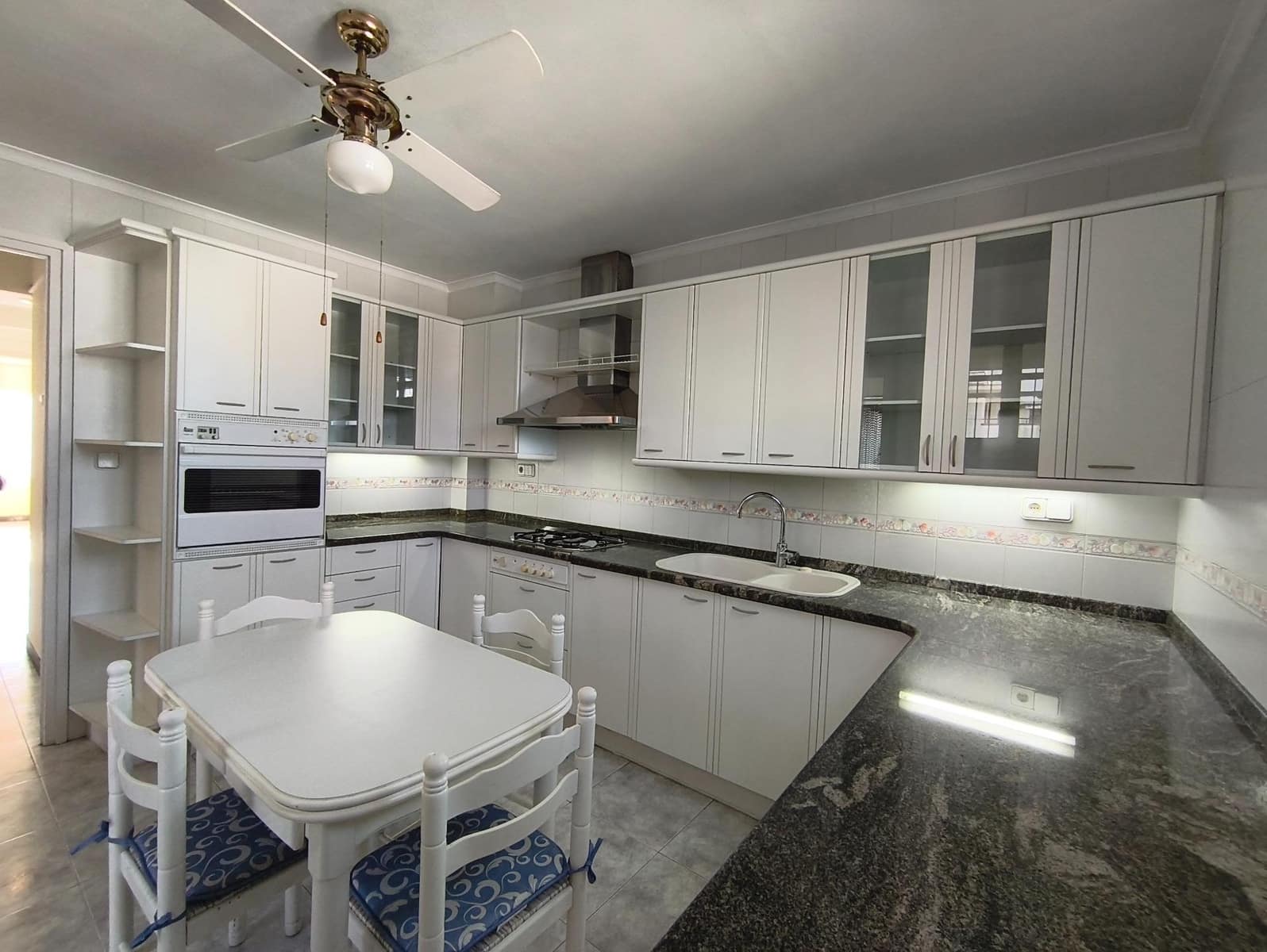 4 bedroom Flat for rent in Roquetes - € 690 (Ref: 9504552)