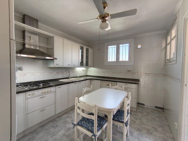 4 sovrum Lägenhet att hyra i Roquetes - 690 € (Ref: 9504552)