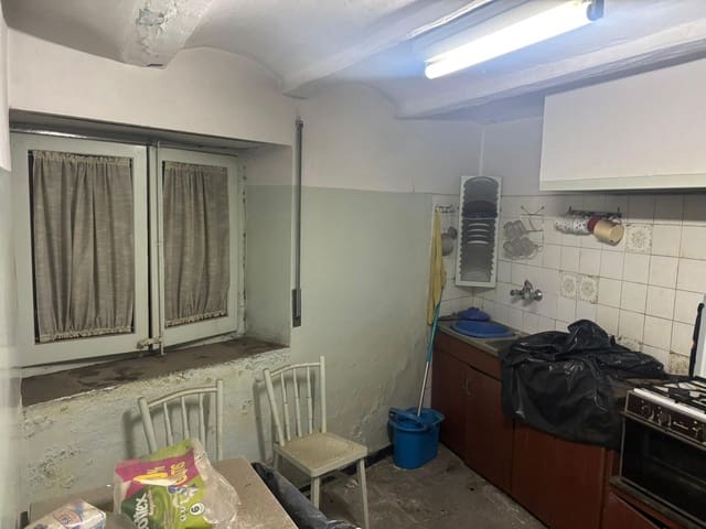 6 chambre Maison de Ville à vendre à Tortosa - 96 500 € (Ref: 9504595)