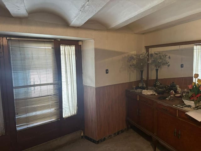 6 chambre Maison de Ville à vendre à Tortosa - 96 500 € (Ref: 9504595)