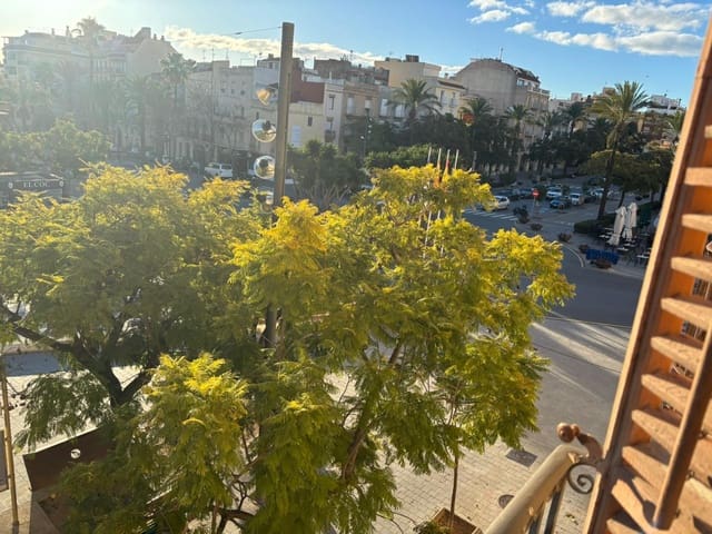 10 slaapkamer Huis te koop in Sant Carles de la Ràpita met garage - € 595.000 (Ref: 9504596)