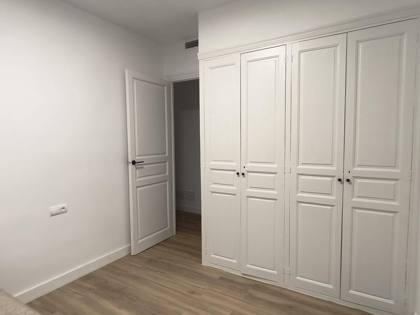 3 bedroom Flat for sale in Tortosa - € 220,000 (Ref: 9509232)