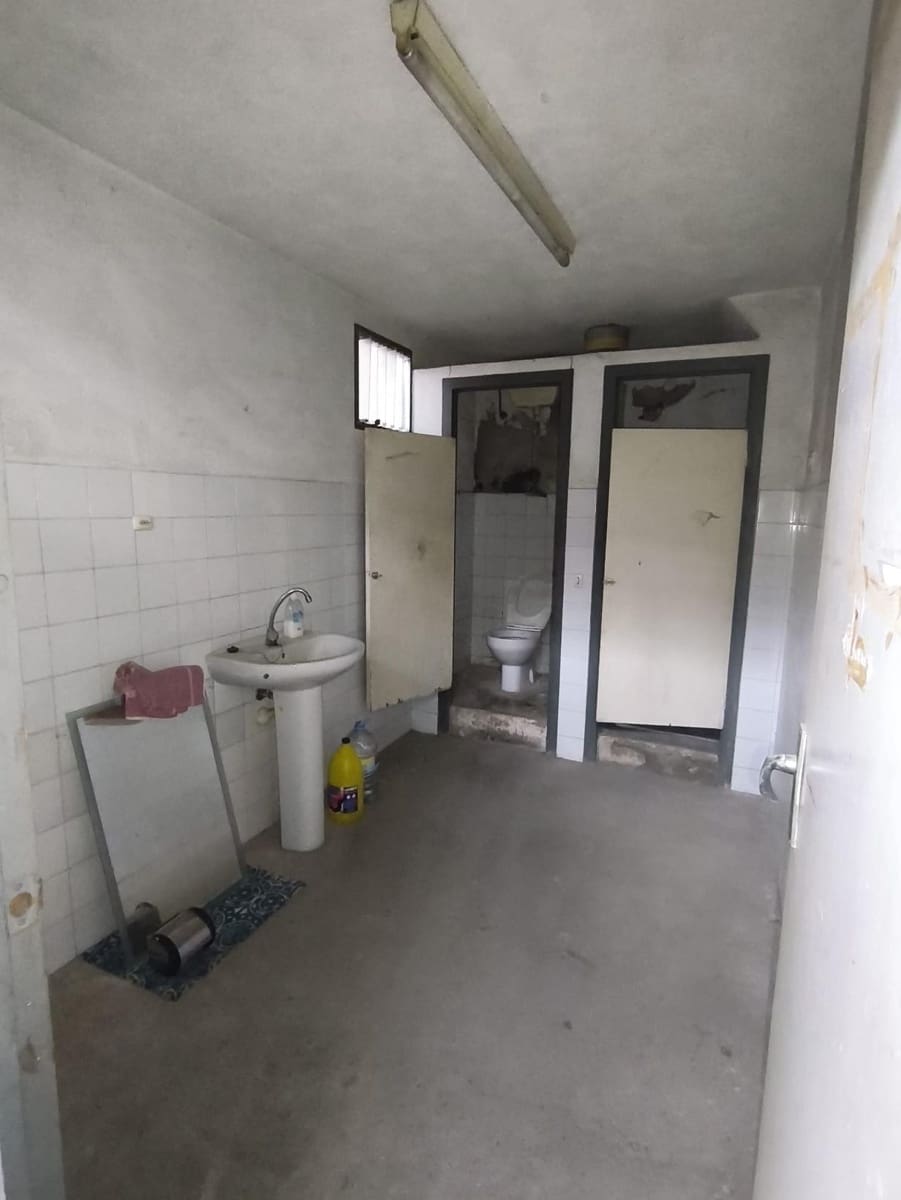 Erhverv til salg i Tortosa - € 299.000 (Ref: 9509233)