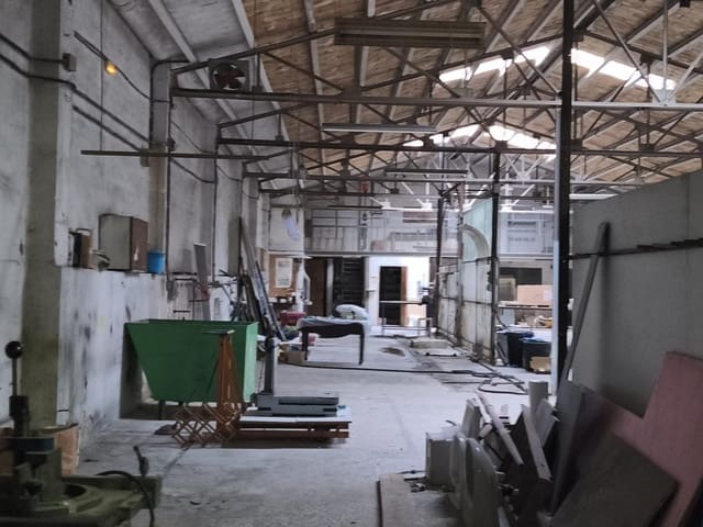 Erhverv til salg i Tortosa - € 299.000 (Ref: 9509233)