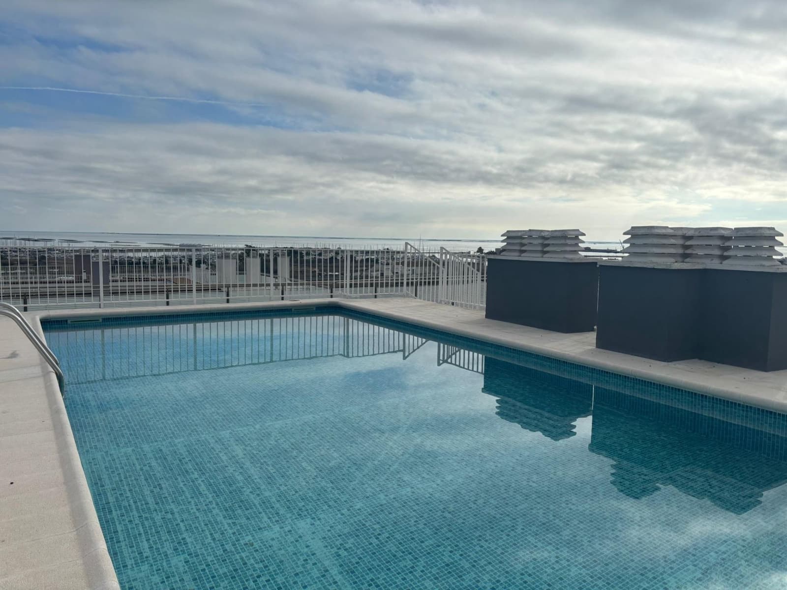 2 quarto Apartamento para venda em Sant Carles de la Rapita com piscina - 120 000 € (Ref: 9520895)