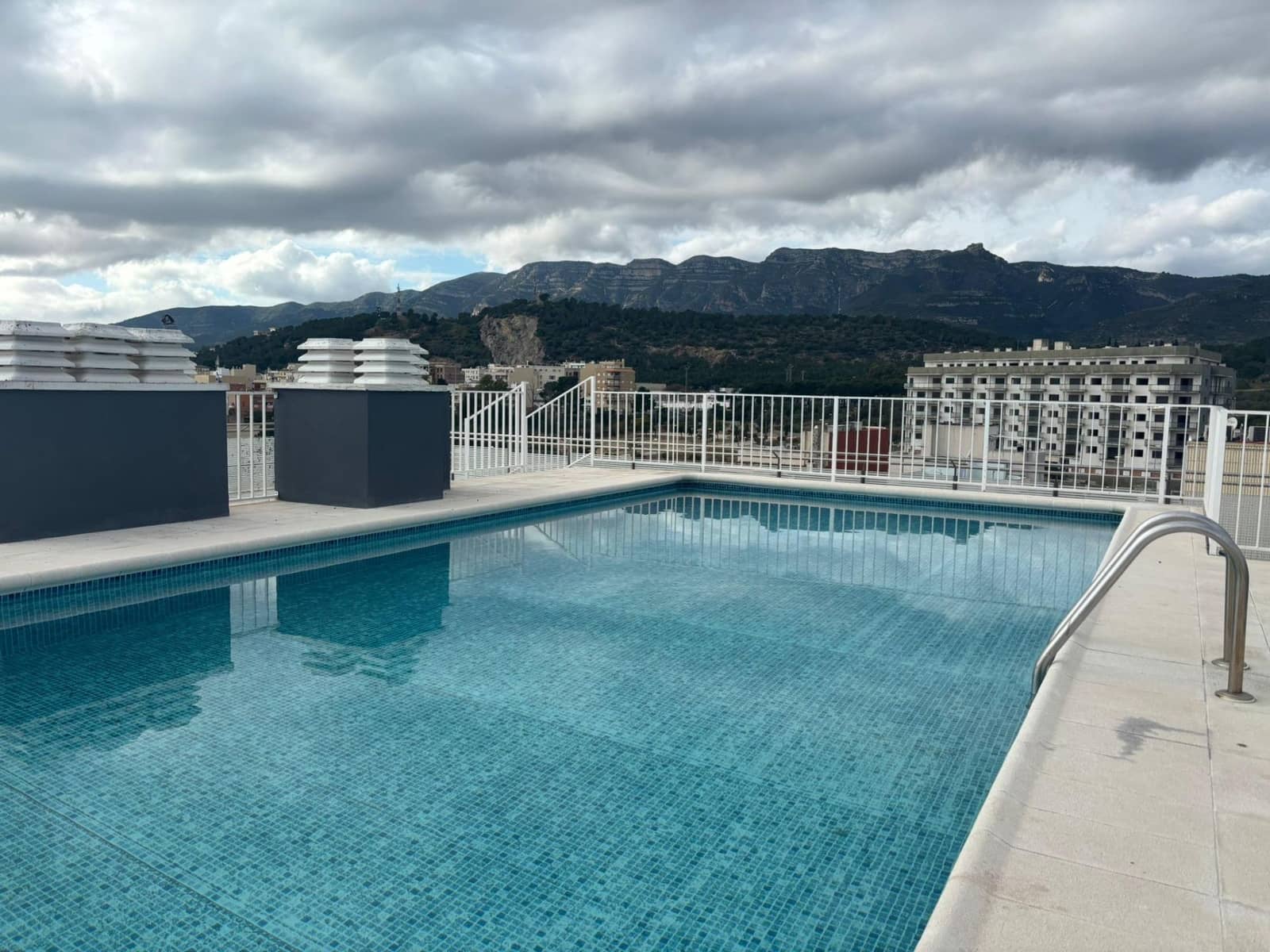 2 quarto Apartamento para venda em Sant Carles de la Rapita com piscina - 120 000 € (Ref: 9520895)