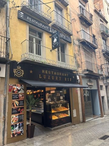 Företag till salu i Tortosa - 125 000 € (Ref: 9548446)