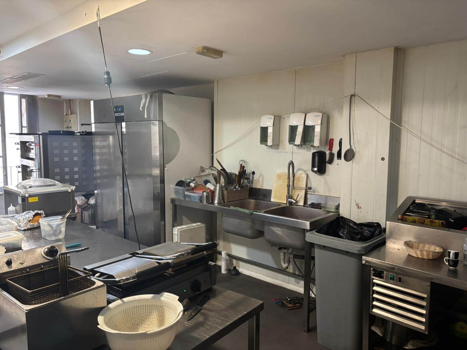 Företag till salu i Tortosa - 125 000 € (Ref: 9548446)