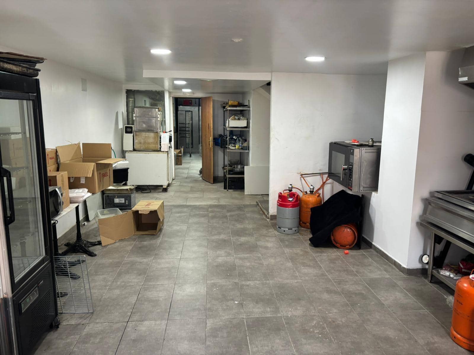 Företag till salu i Tortosa - 125 000 € (Ref: 9548446)