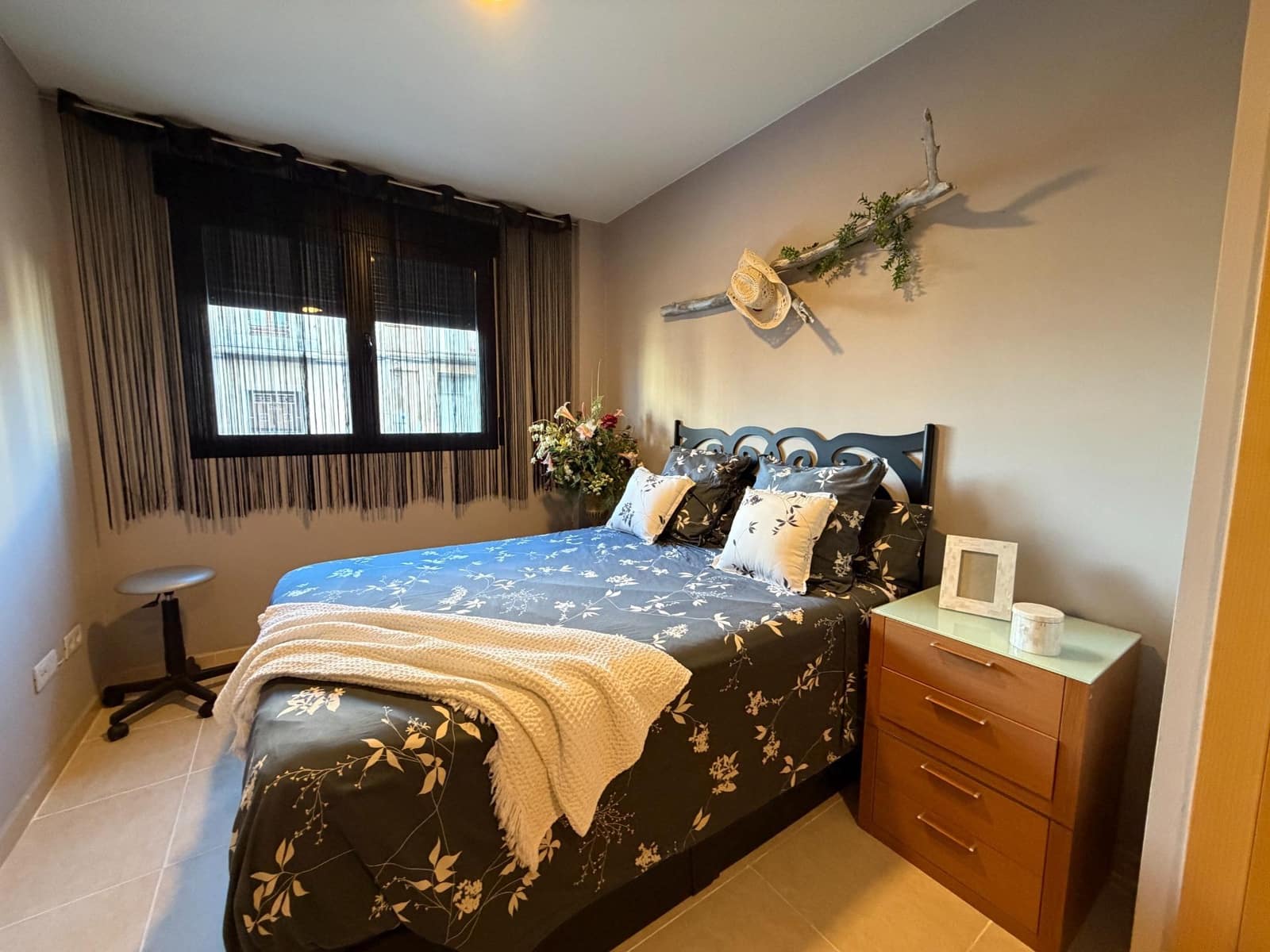 3 makuuhuone Huoneisto vuokrattavana paikassa L'Aldea - 550 € (Ref: 9571402)